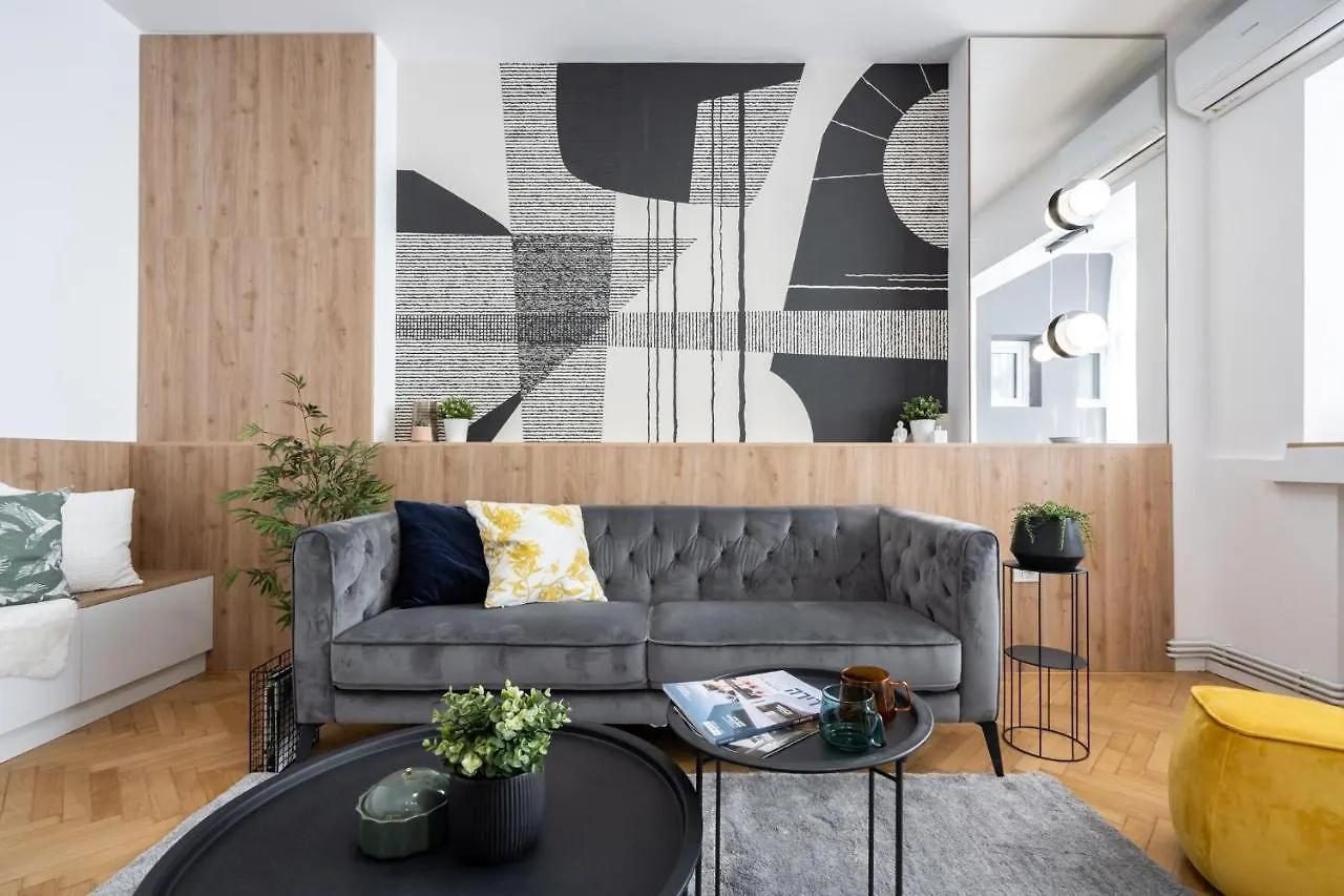 Qult - The Architect Apartment Bucharest